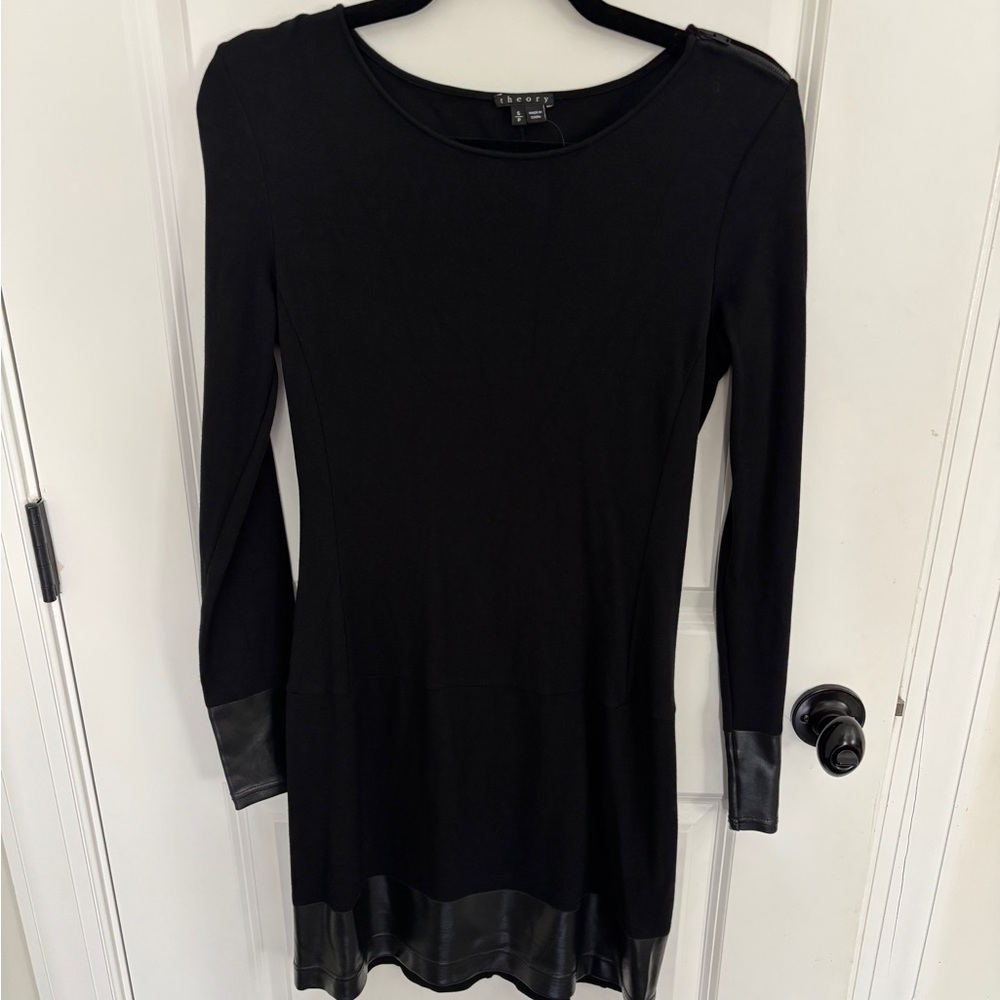 Theory Mimi Classical Dress. Long sleeve with faux leather trim. Size small